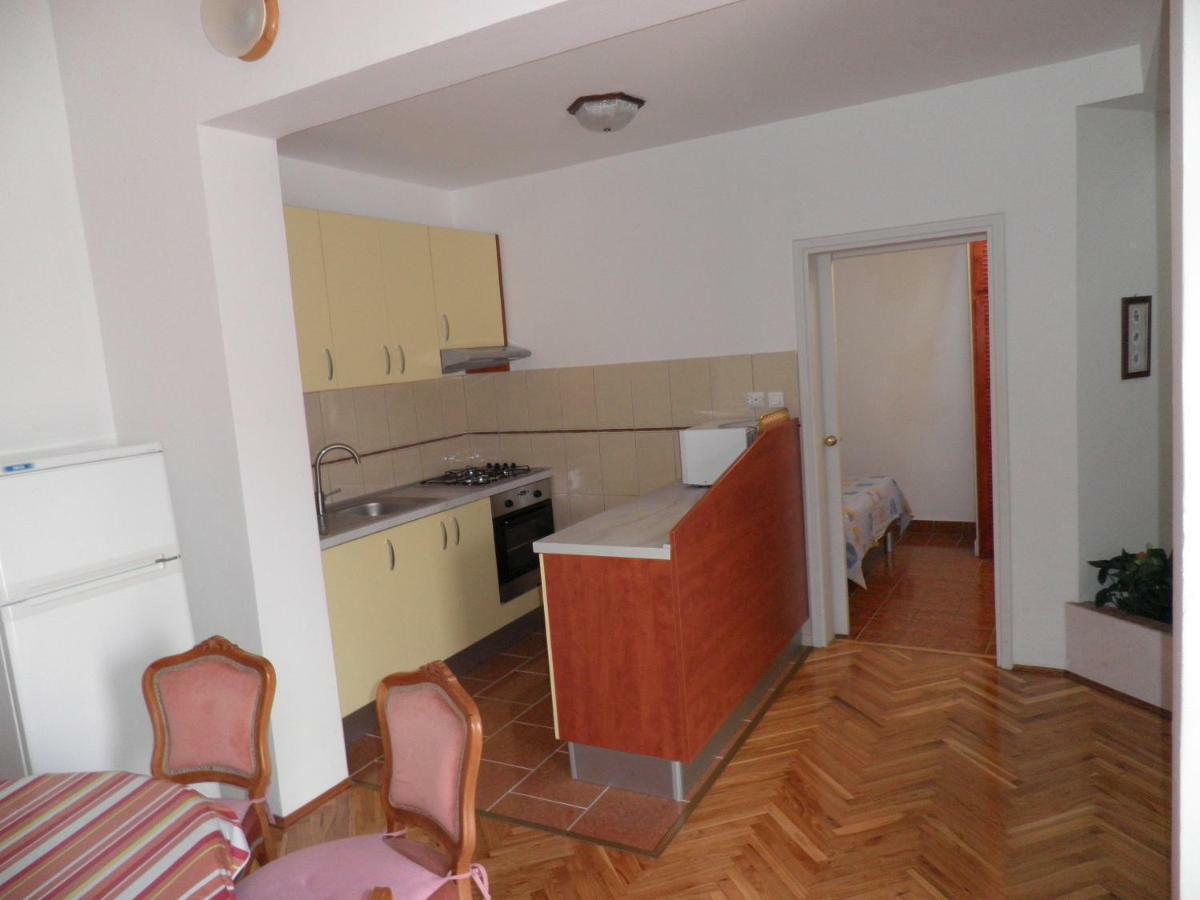 Artneo Apartmani Novalja Exterior foto
