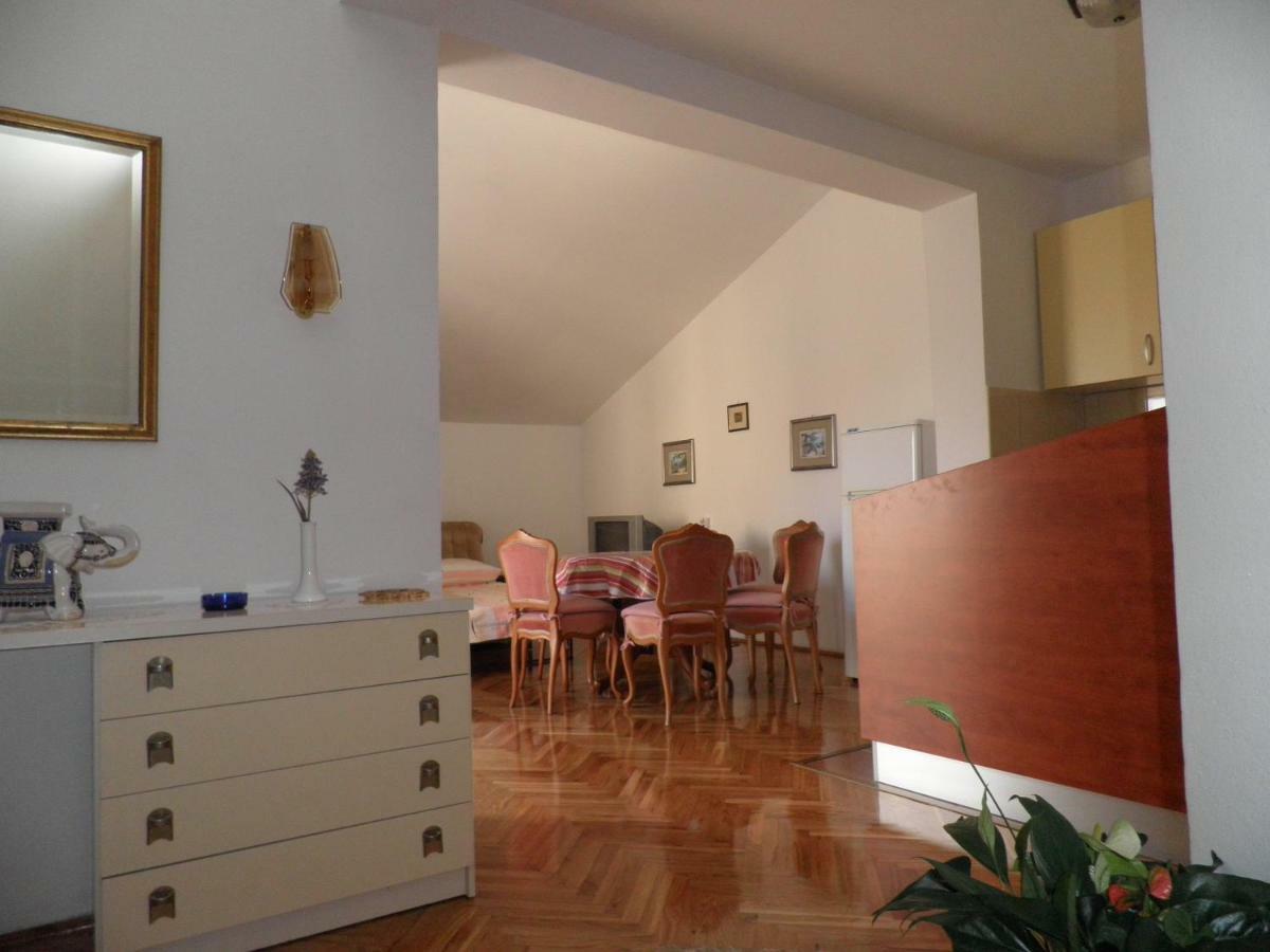 Artneo Apartmani Novalja Exterior foto